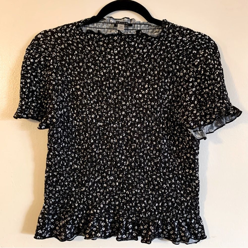 Tahari Cropped Stretch Top Black Floral Sz Medium Gorgeous